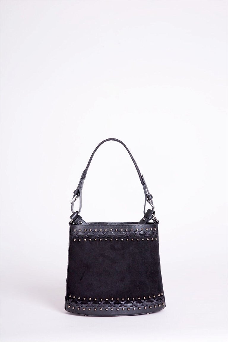 GIZIA - Trok Detailed Black Bucket Leather Bag