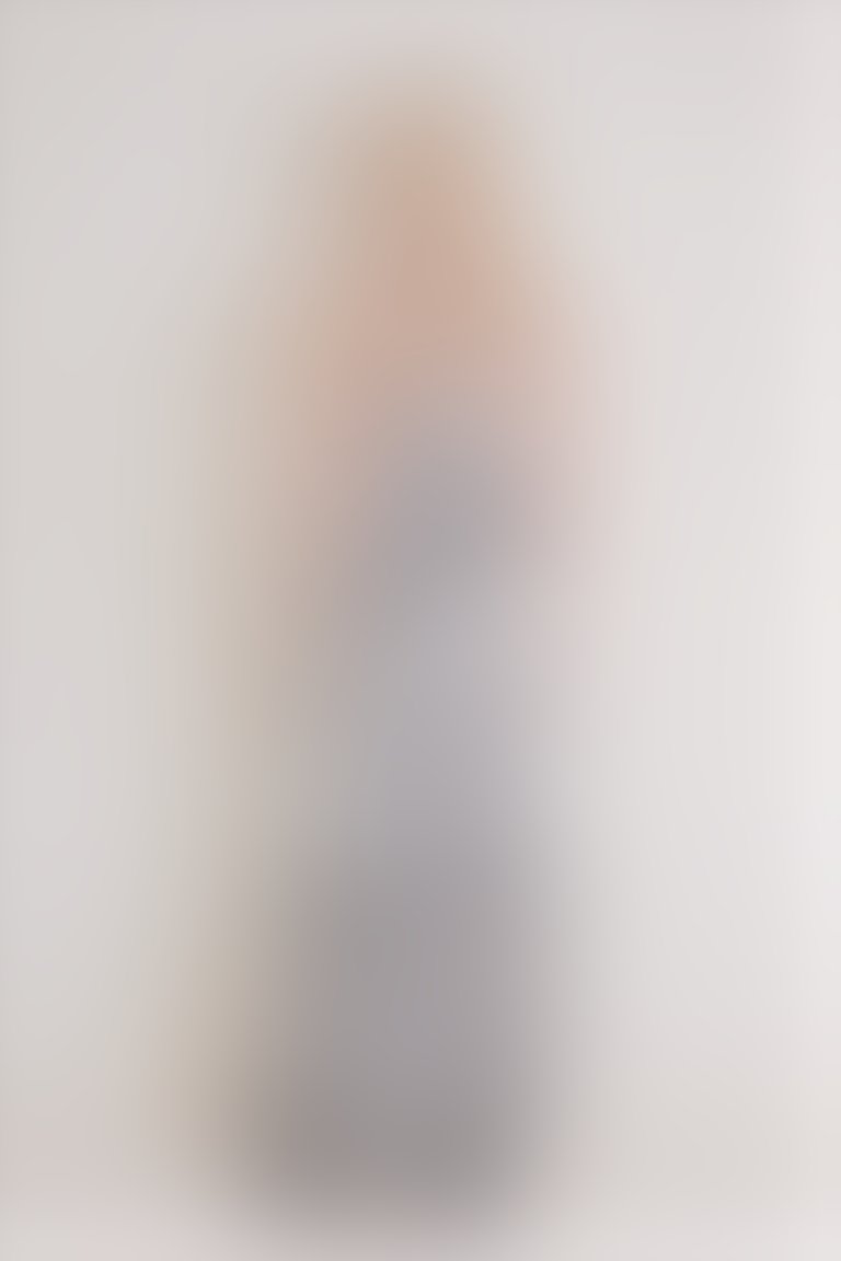 Fırfır Detaylı Desenli Uzun Ekru İpekli Abiye Elbise