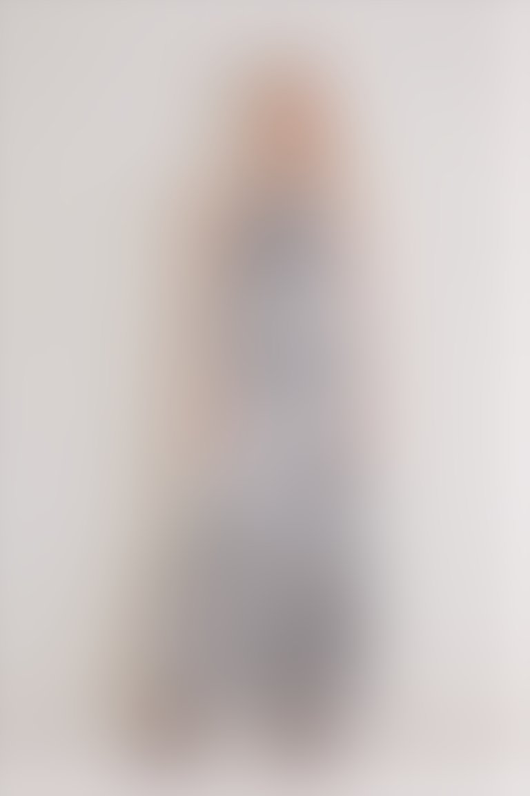 Fırfır Detaylı Desenli Uzun Ekru İpekli Abiye Elbise