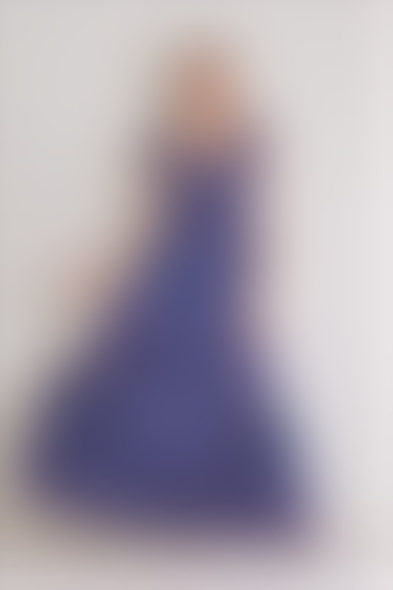 Şerit Detaylı Çizgili Organze Mavi Uzun Elbise
