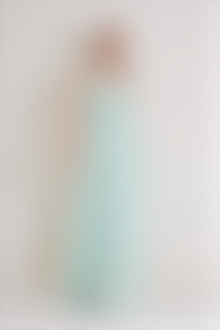 İşlemeli Fırfırlı Şifon Uzun Mint V Yaka Elbise