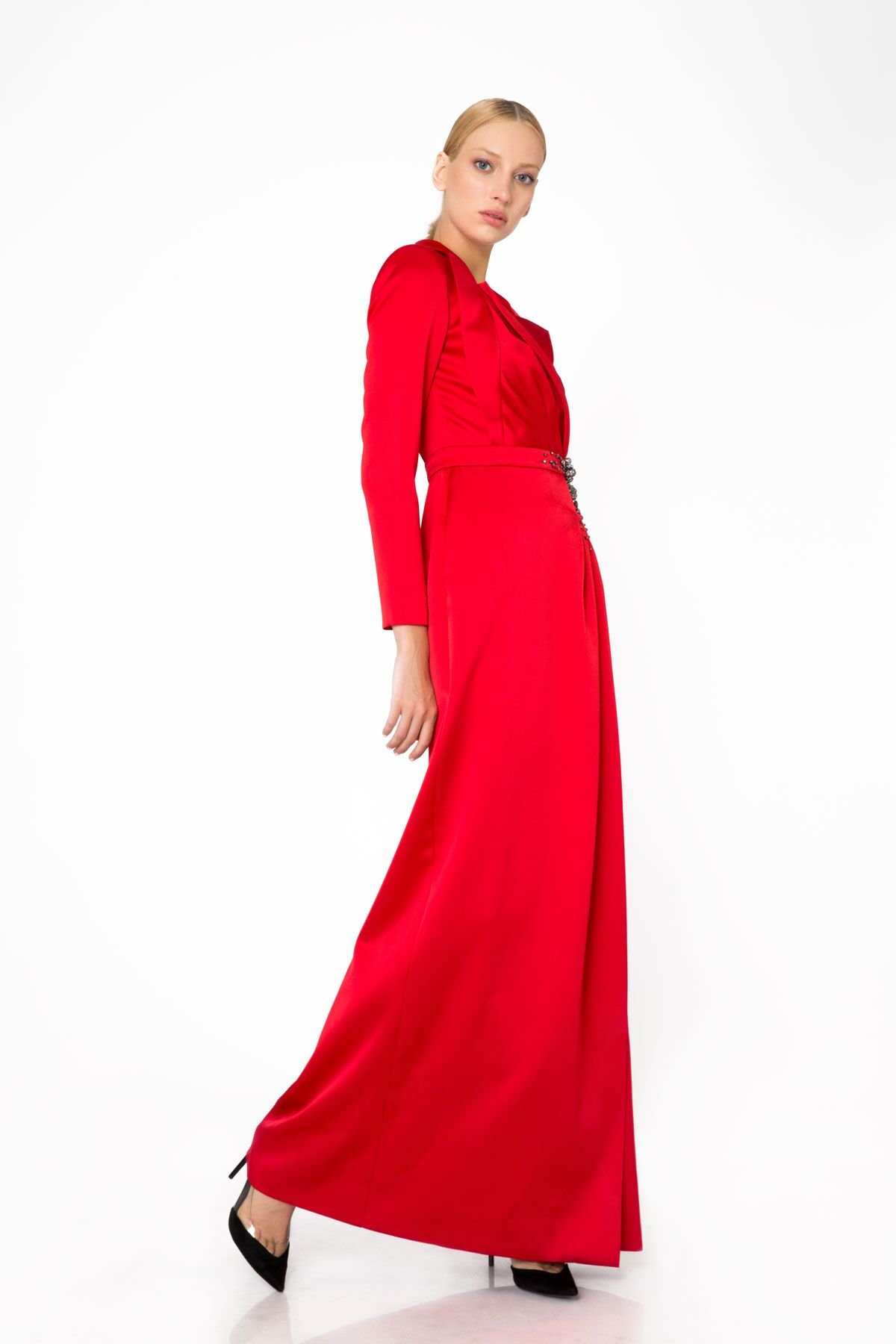 Stone Embroidered Detailed Red Long Evening Dress