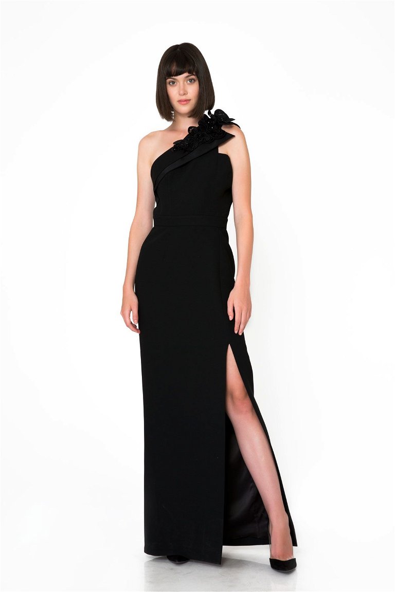  GIZIA - Tek Omuz Asimetrik Yırtmaçlı Siyah Gece Elbisesi