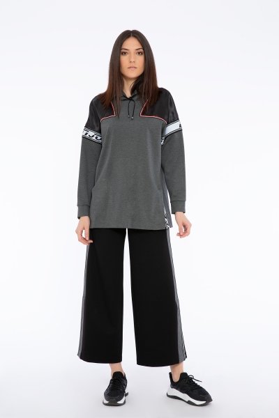  GIZIA - Transparent Shoulder And Stripe Detailed Gray Hoodie Sweatshirt