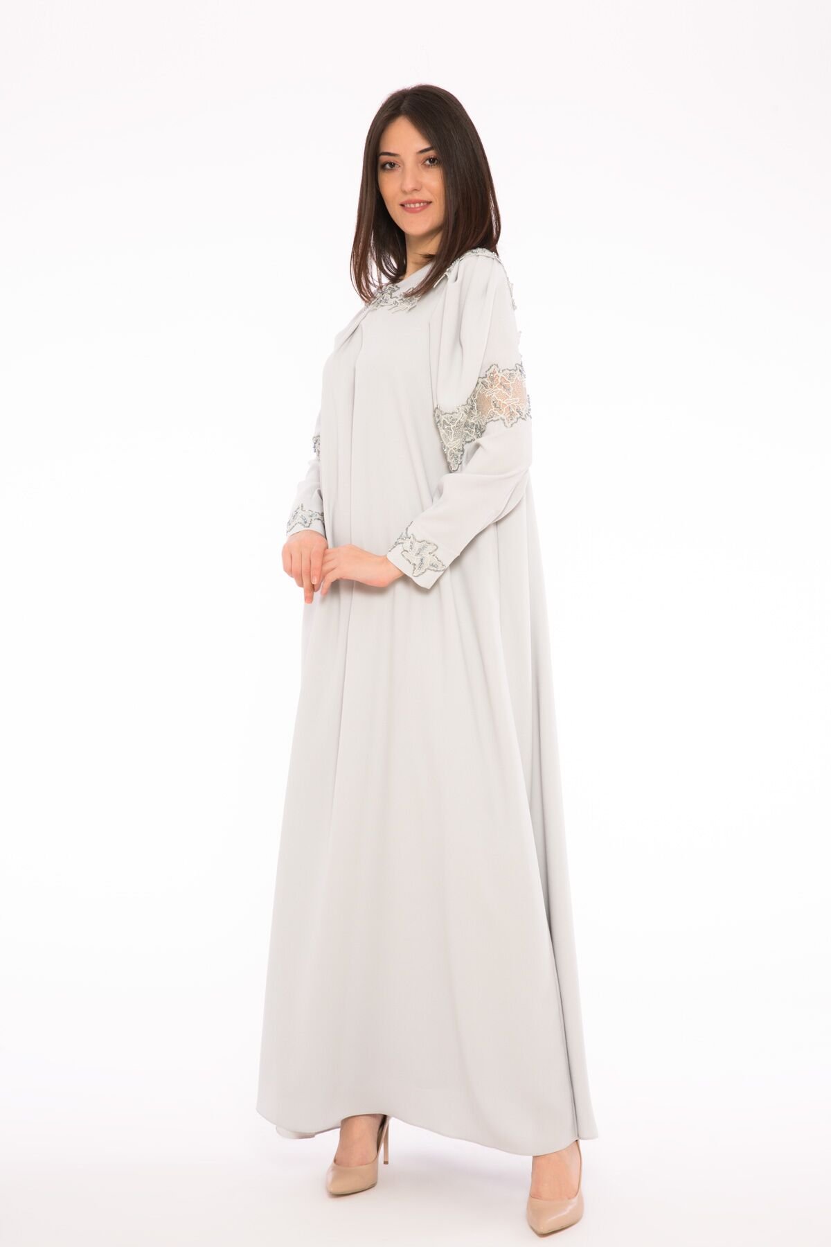 Önlük Yaka, Yakası Dantel Detaylı İşlemeli, Uzun Krep Elbise