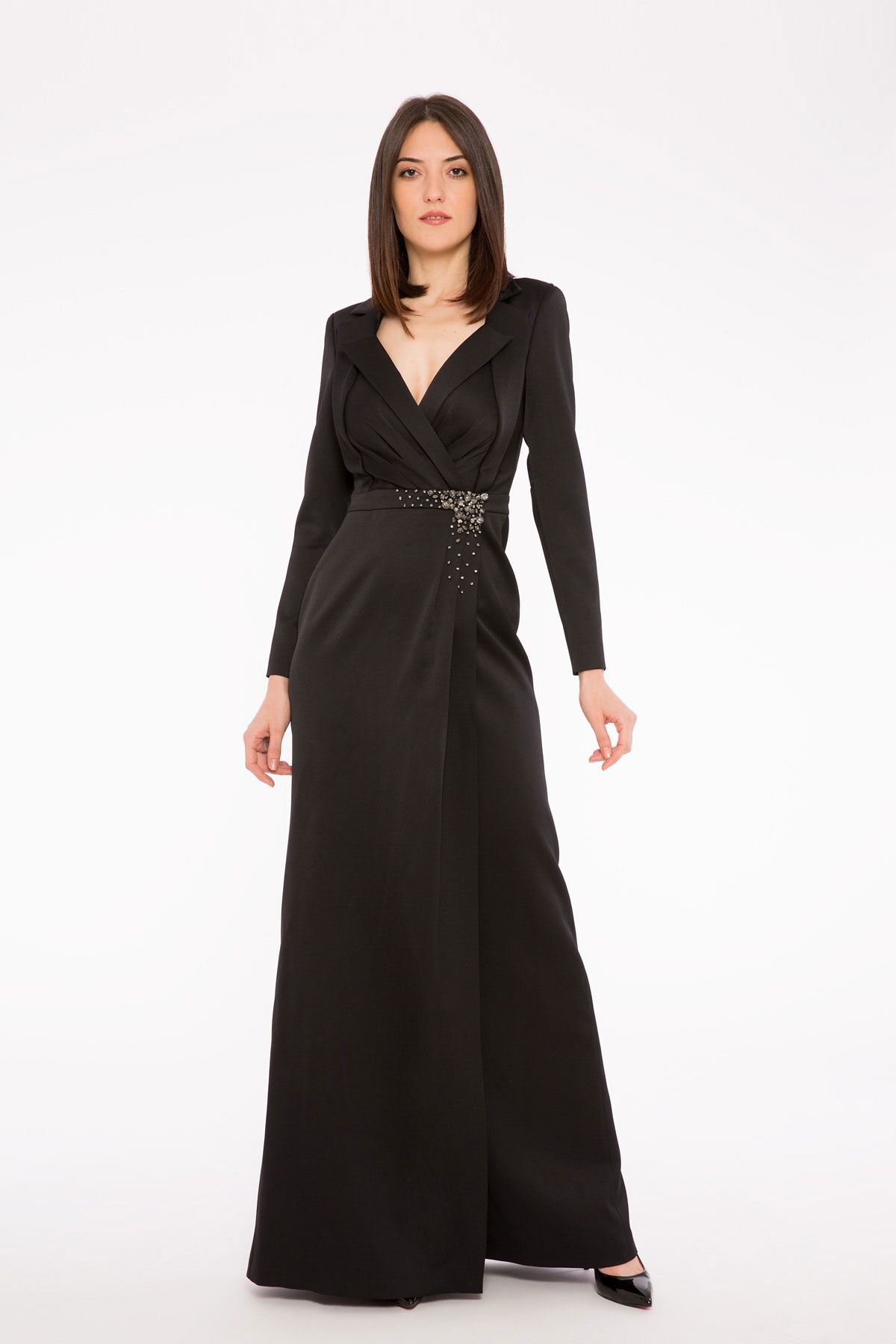 Long Black Evening Dress With Embroidery And Collar Detail