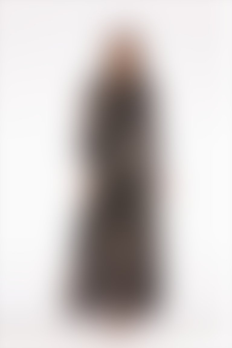 Fırfır Detaylı Bağcık Yakalı Uzun Desenli Siyah Şifon Abiye Elbise