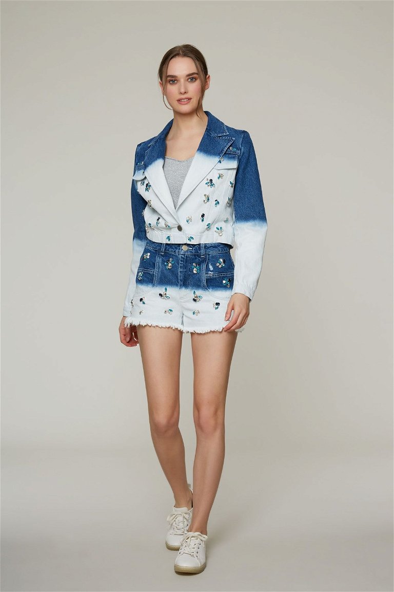  GIZIA - Two Color Washed Stone Embroidered Jean Shorts