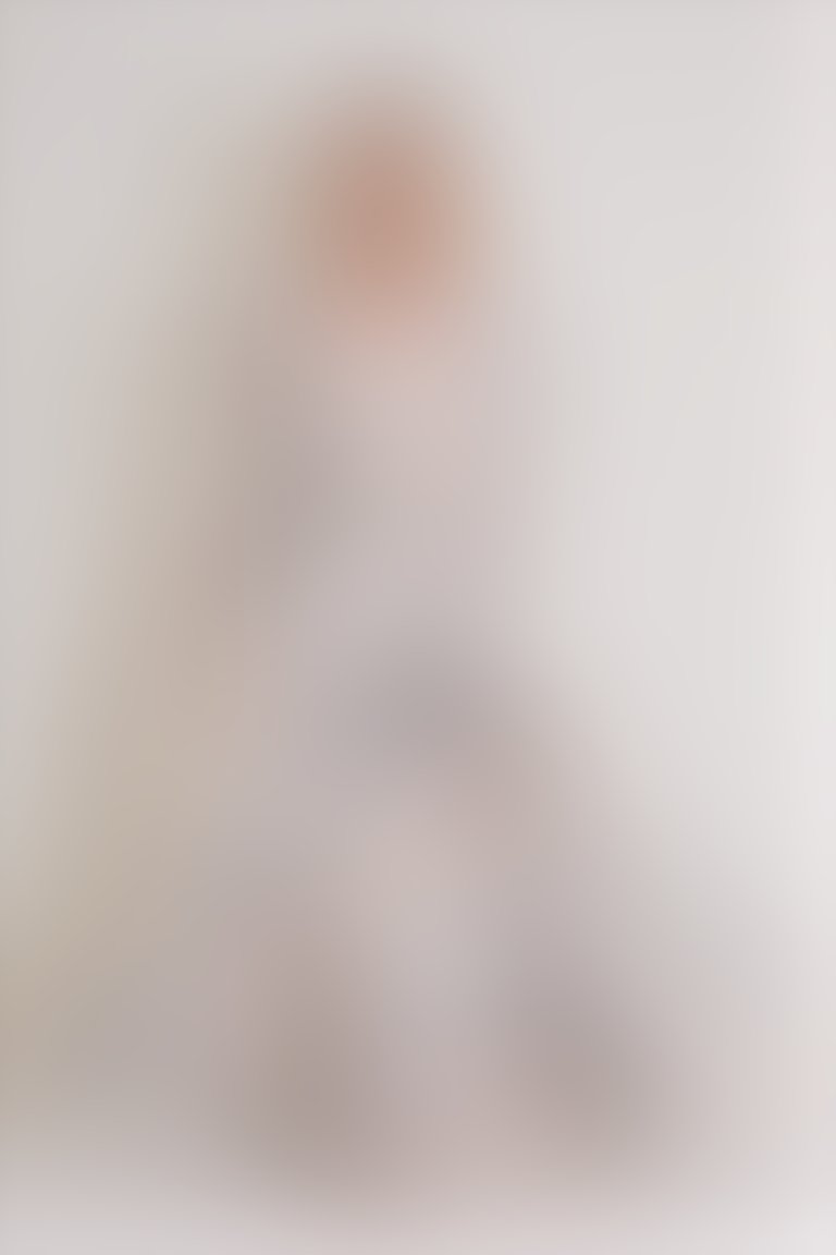 V Yaka Uzun Kollu Fırfır Detaylı Uzun Şifon Bej Abiye Elbise