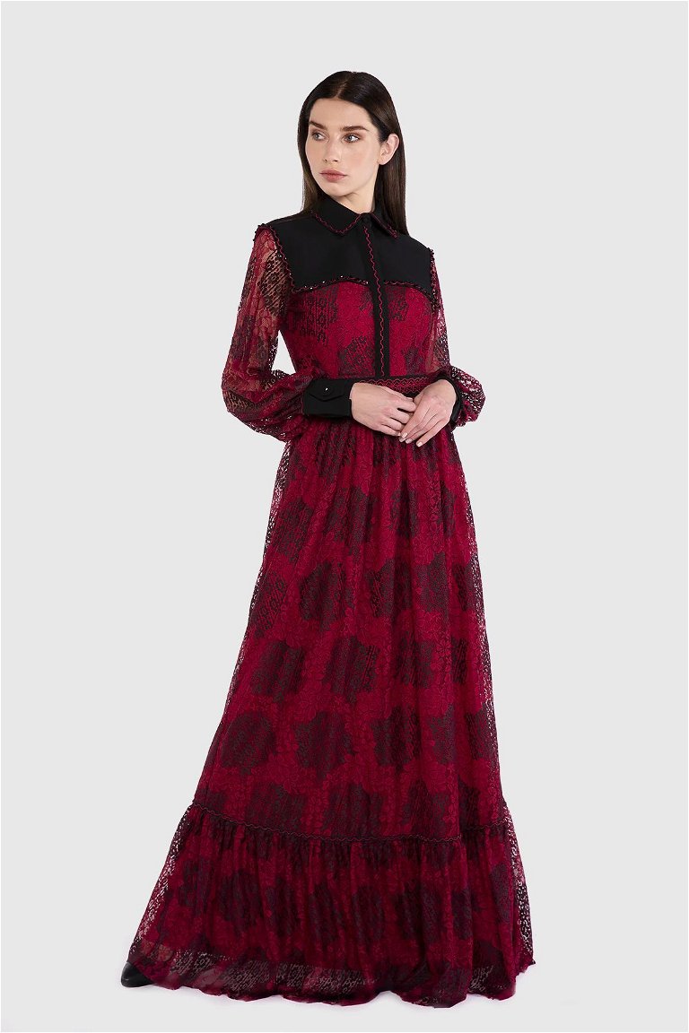 GIZIA - Şerit Aksesuar Ve Roba Detaylı Uzun Dantel Kırmızı Elbise