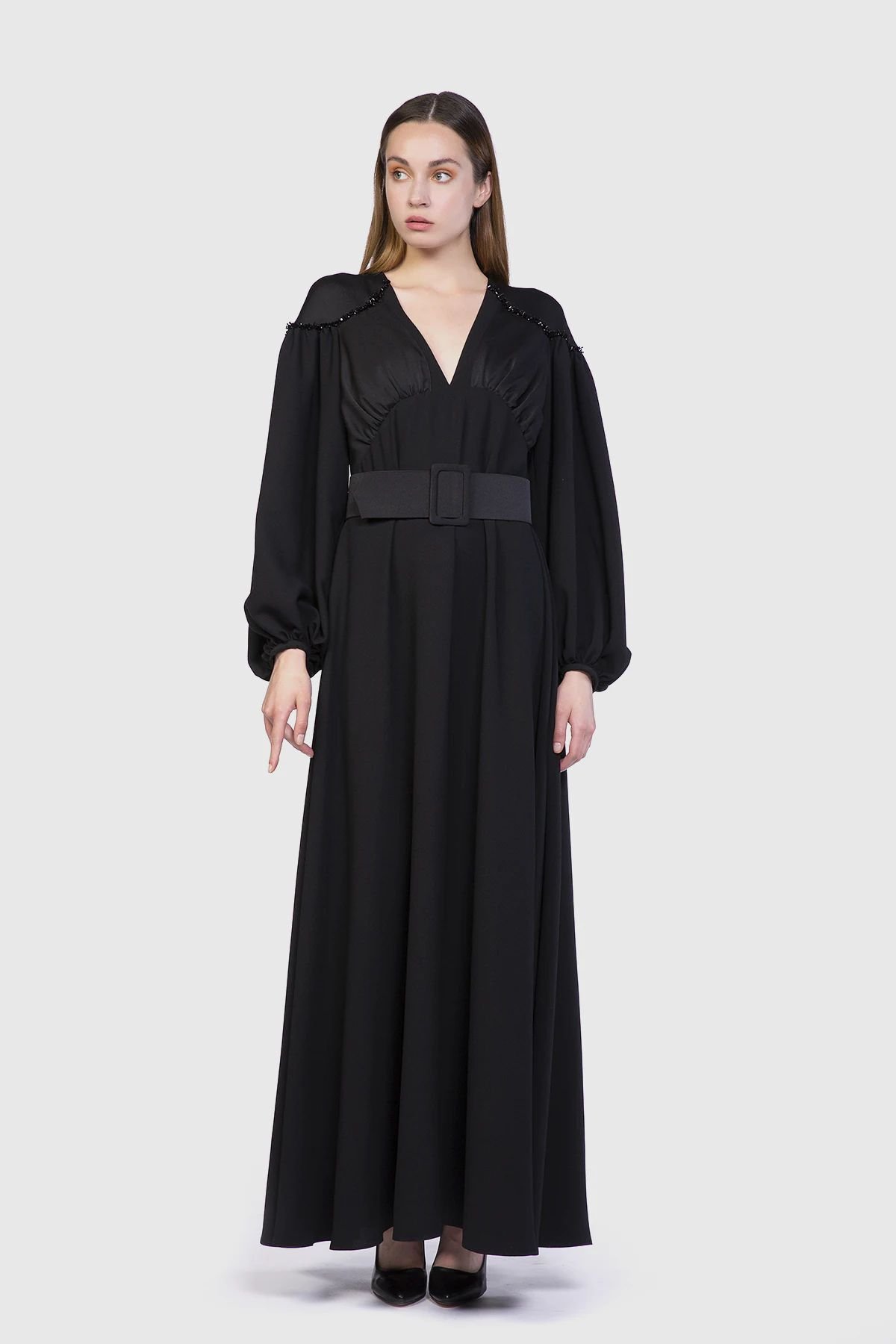 Kontrast Kumaşlı Ve Boncuk İşleme Detaylı Siyah Elbise