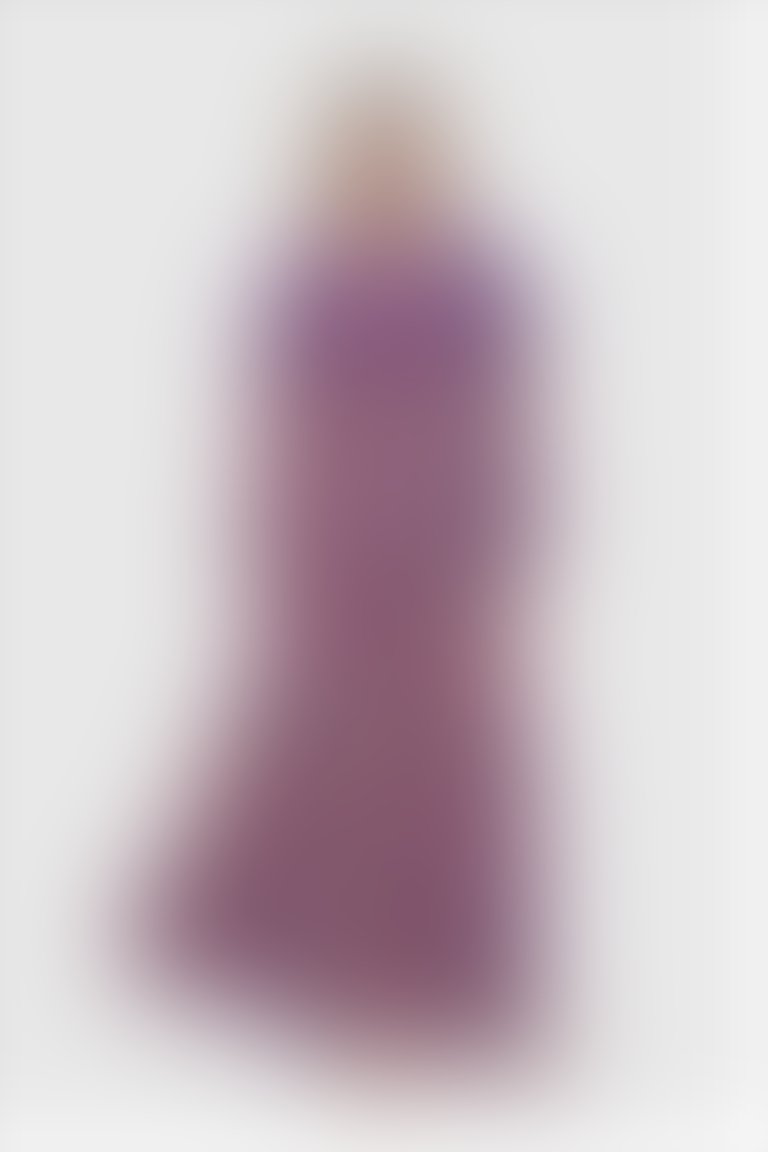 Yakası İşlemeli Büzgülü Uzun V Yaka Mor Abiye Elbise