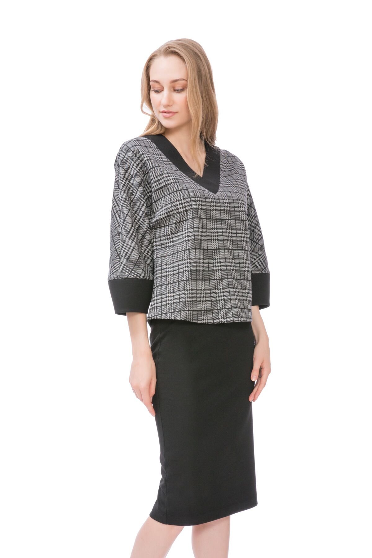 Contrast Skirt Brown Knitted Grey Suit