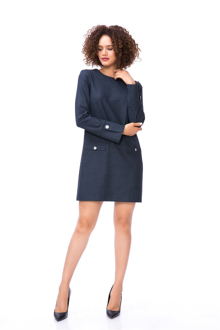 KIWE - Düğme Detaylı İki Cepli Ekose Lacivert Mini Elbise