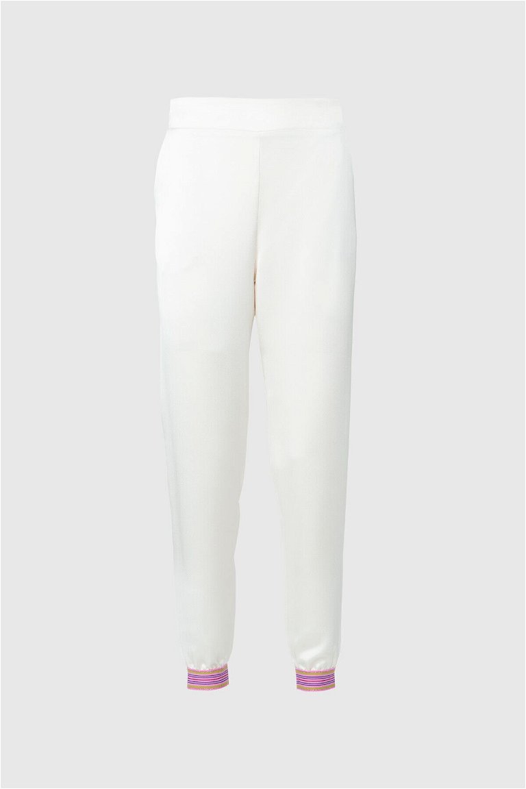  GIZIA SPORT - Paçası Lastik Şerit Detaylı Havuç Ekru Pantolon