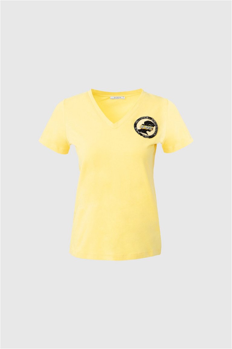 GIZIA - Embroidery Logo Detailed Yellow Tshirt