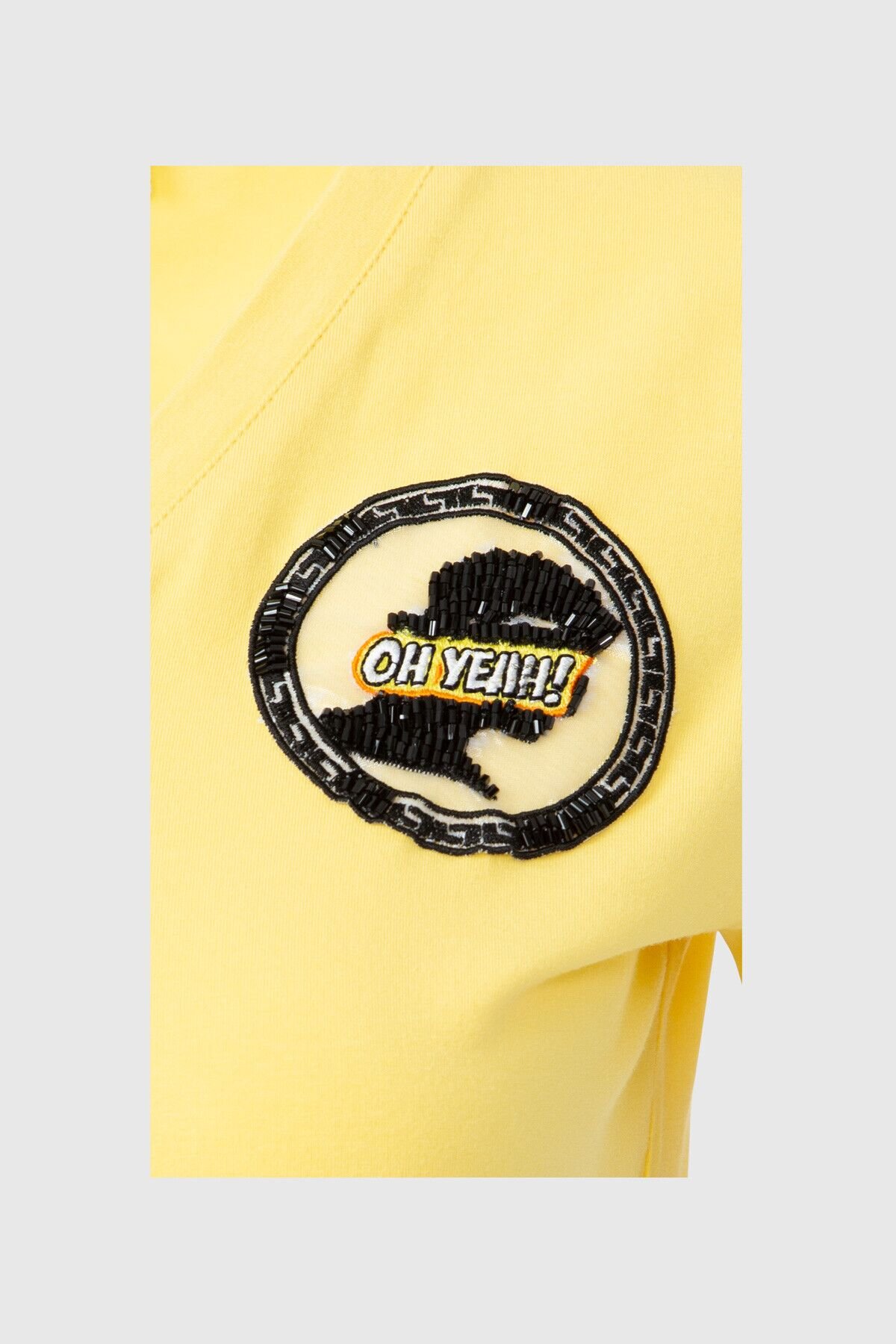 Nakış Logo Detaylı Sarı T-Shirt