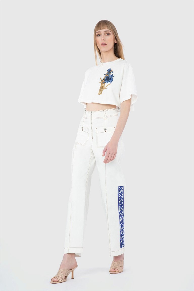 GIZIA - Embroidery Detailed Straight Leg White Trousers