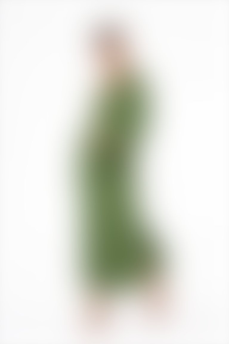 Şerit Ve Boncuk Detaylı Bilek Boy Yanları Yırtmaçlı Yeşil Etek