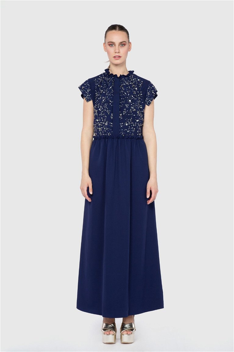  GIZIAGATE - Dice Kayek İşlemeli Kol Bant Detaylı Uzun Mavi Tasarım Elbise