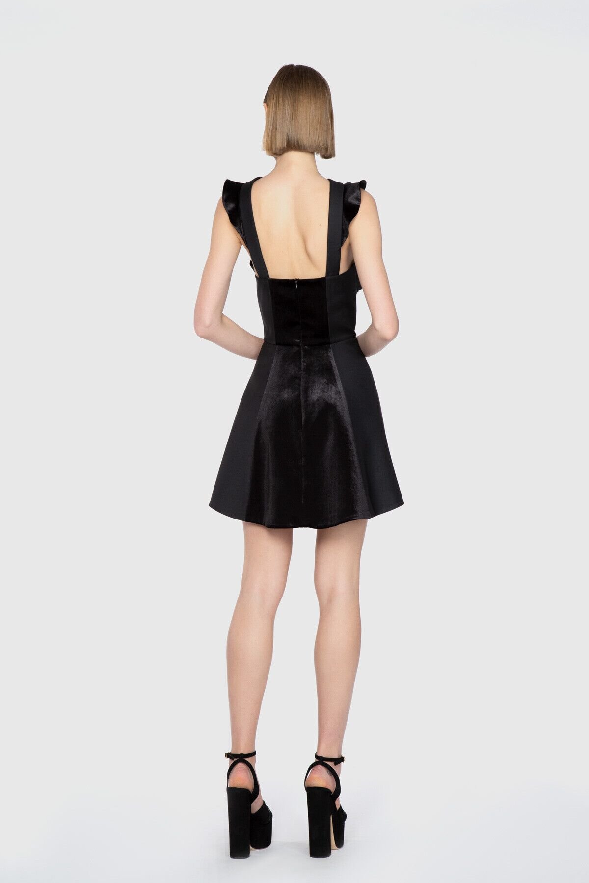  Zeynep Tosun Volan Collar Detailed Mini-Length Design Dress
