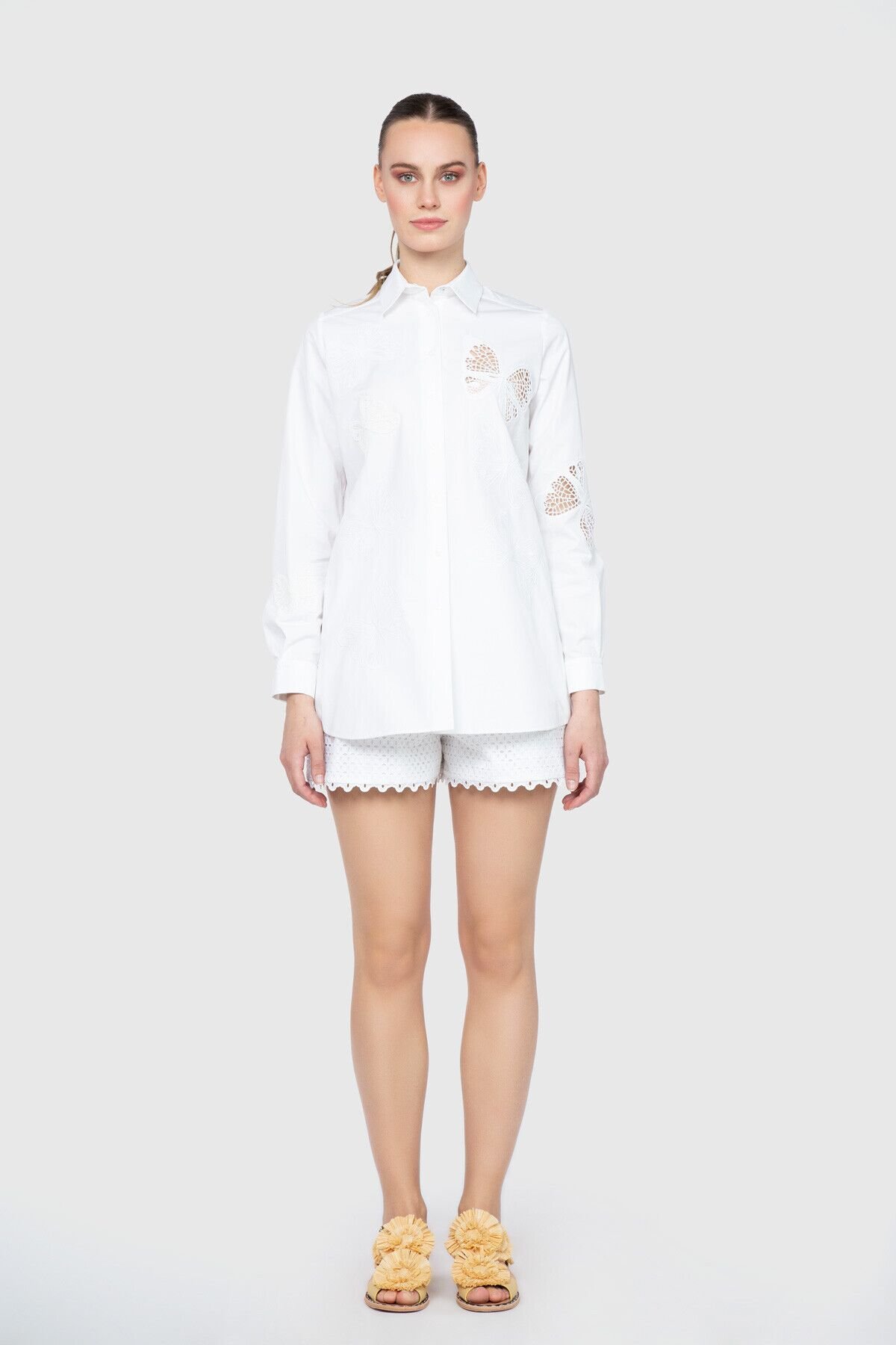 Dice Kayek Transparan Nakış Detaylı Beyaz Tasarım Gömlek