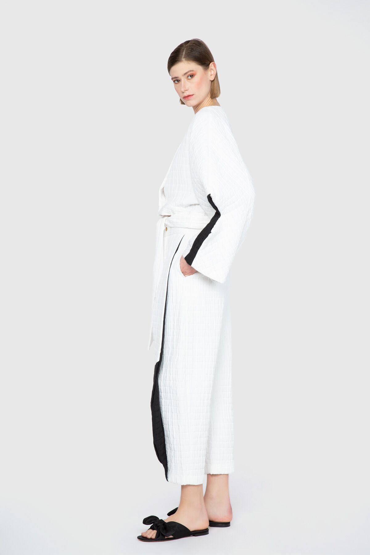 Chalayan Kontrast Renk Detaylı Yüksek Bel Beyaz Tasarım Pantolon
