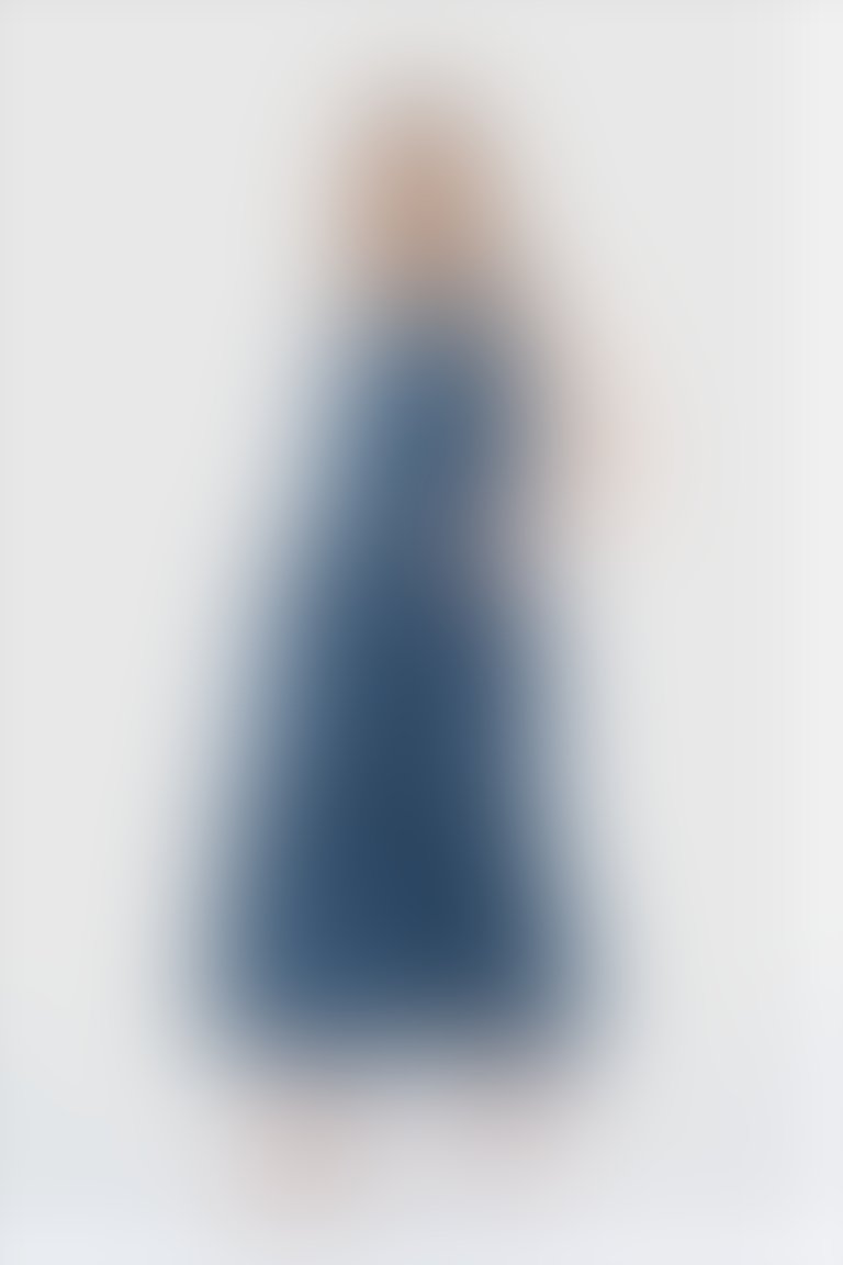 GIZIA - Dikiş Detaylı Önden Düğmeli Büzgülü Uzun Mavi Jean Elbise