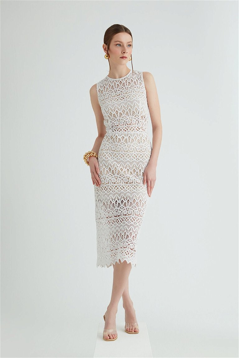 GIZIAGATE - فستان دانتيل أبيض متوسط الطول بدون أكمام 