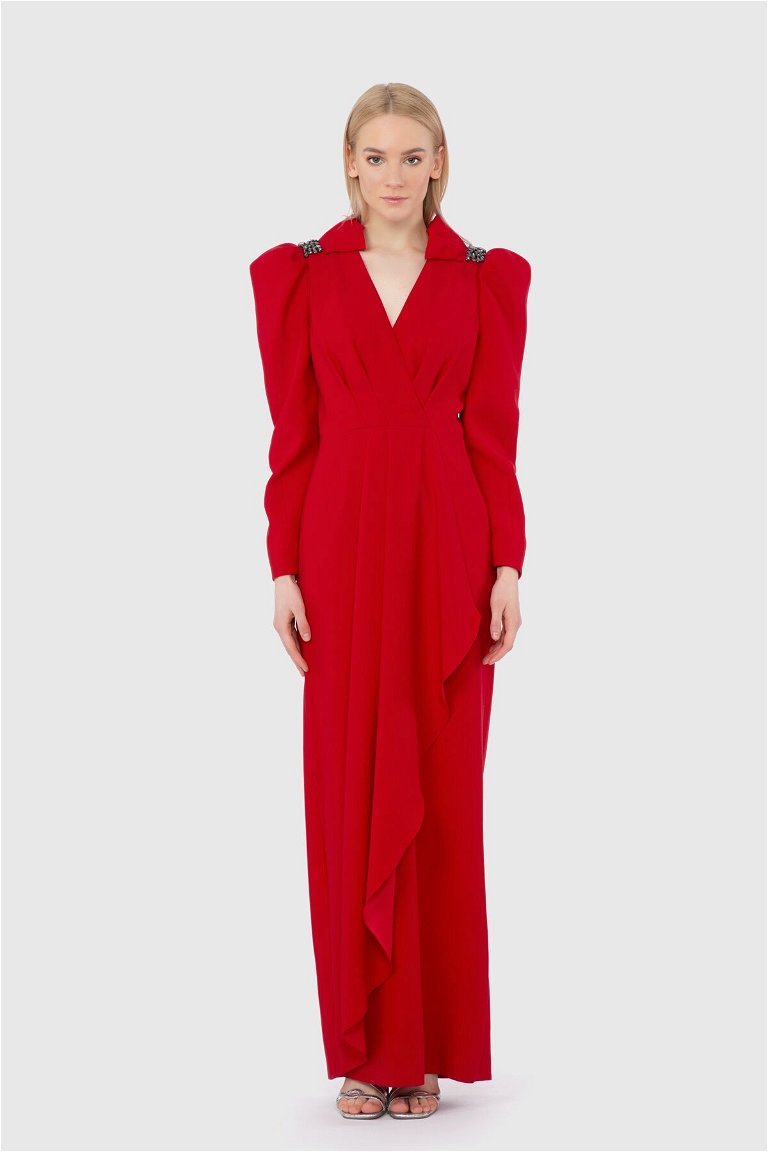  GIZIA - Yakası Taş Detaylı Uzun Kırmızı Elbise