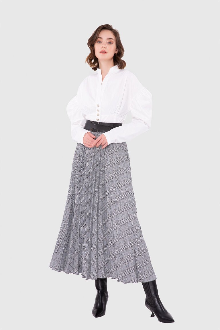 KIWE - Quilted Detailed Pleated Black Skirt