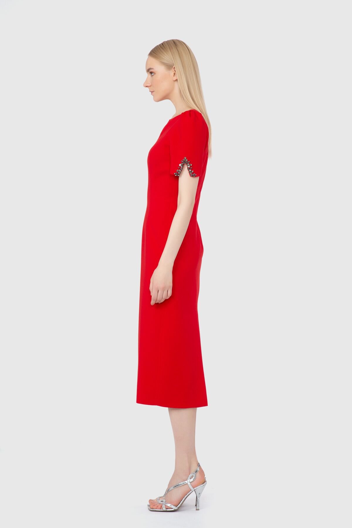 Embroidered Detailed Midi Length Tight Red Dress