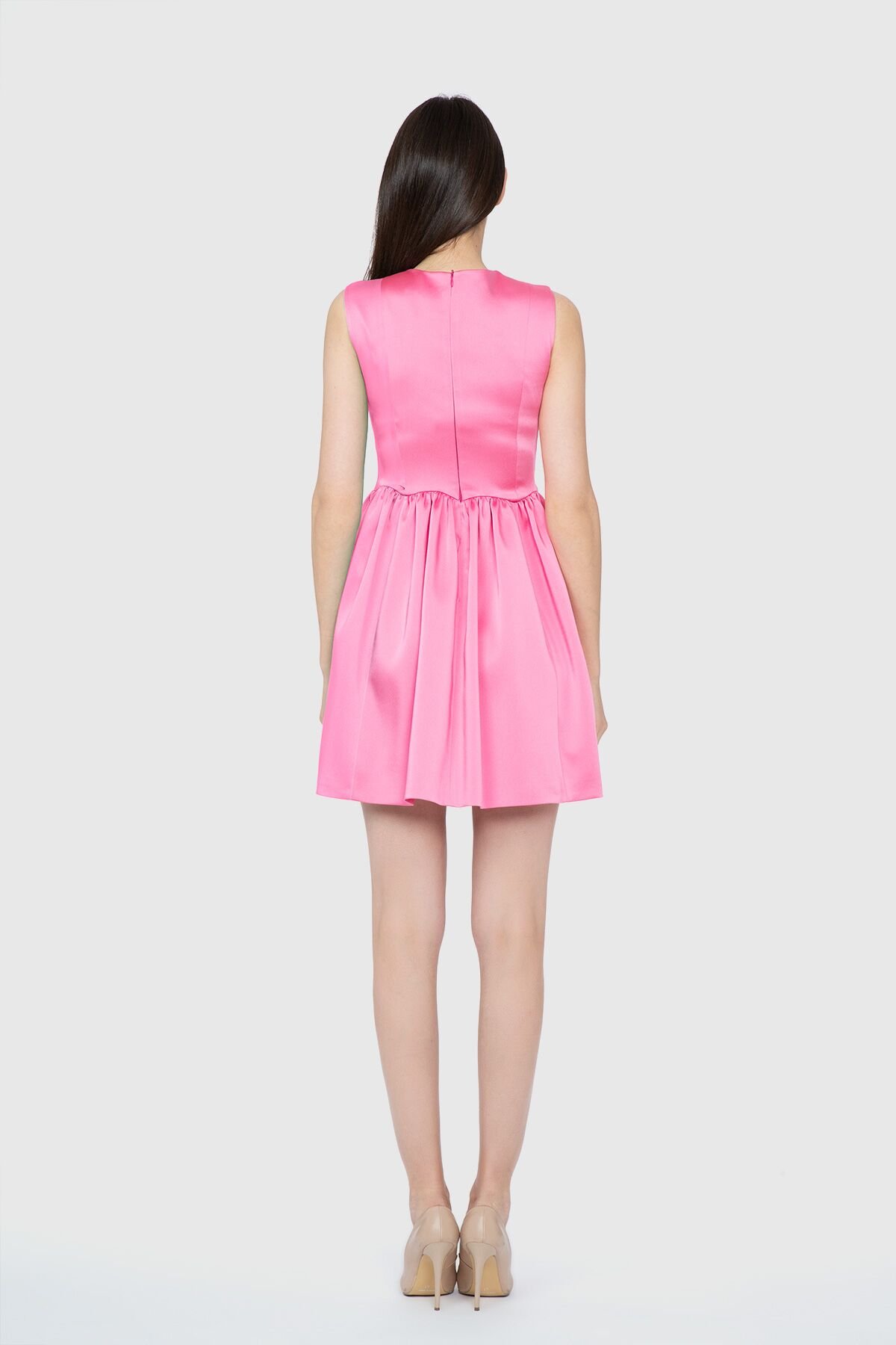 Accessory Detailed Pleated Mini Pink Dress