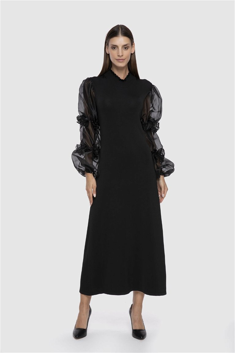 GIZIA - فستان صوف أسود مزين بأكمام كبيرة الحجم