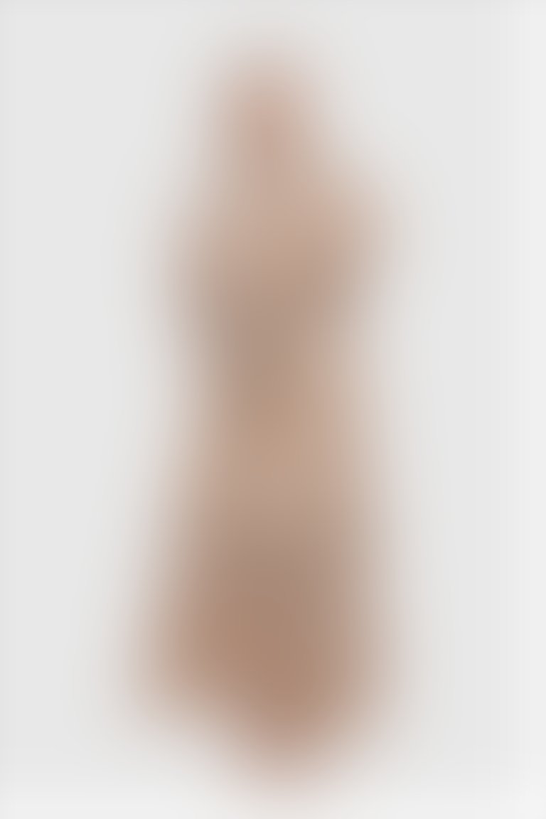 GIZIA - Kare Desenli Volan Detaylı Broşlu Uzun Elbise