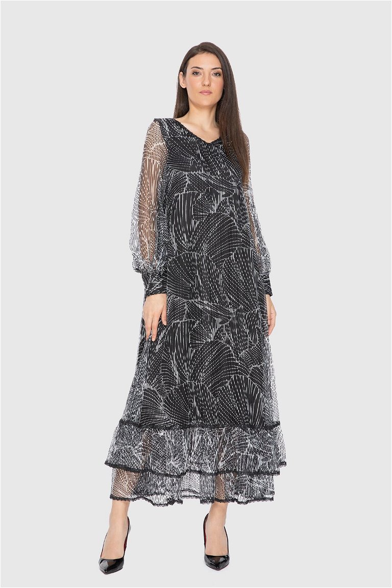 GIZIA - Line Pattern Black Long Dress