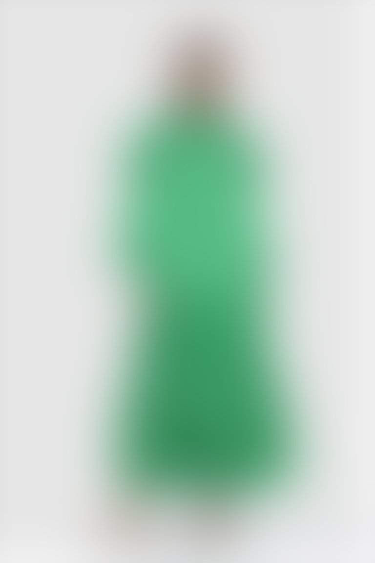 Volan ve Yakası Bağlama Detaylı Uzun Yeşil Abiye Elbise