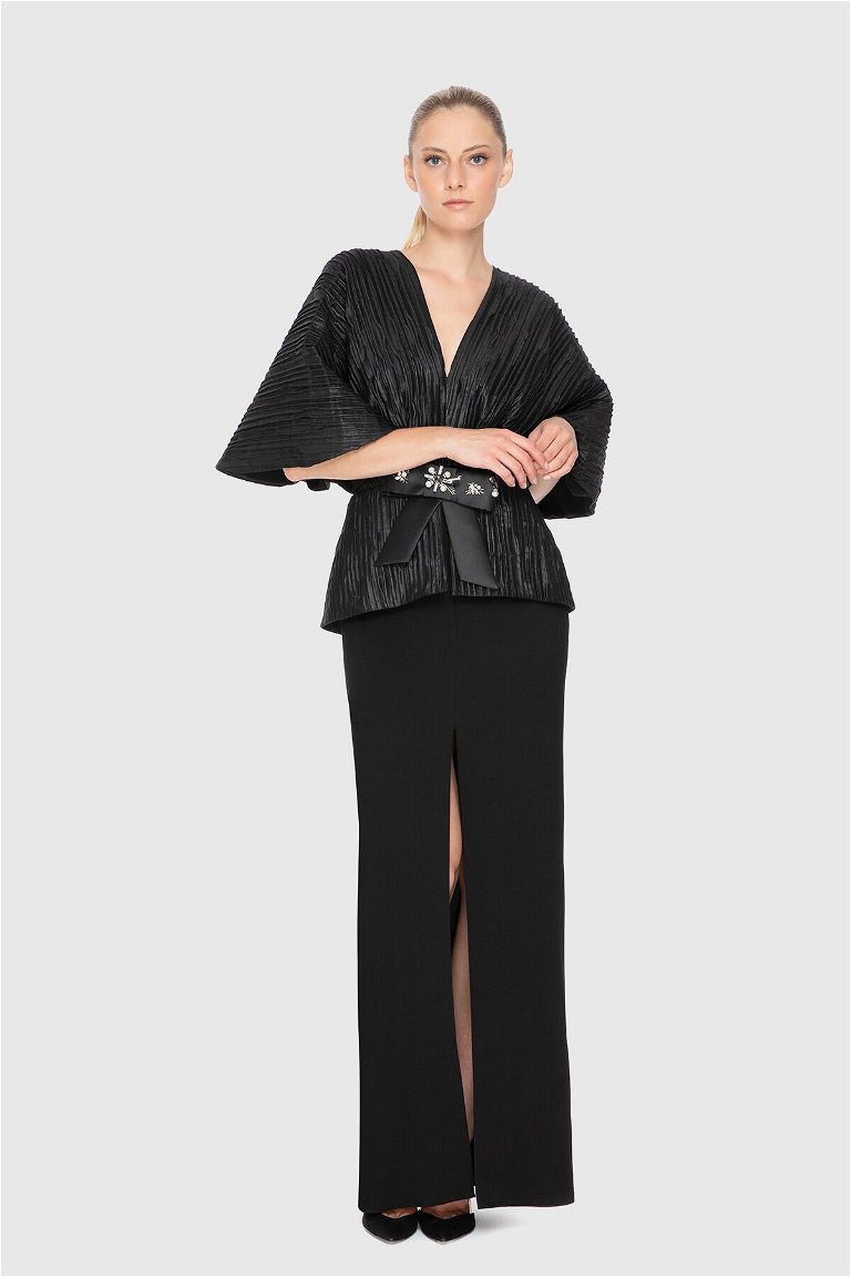 GIZIA - V-Neck Embroidered Long Black Evening Dress