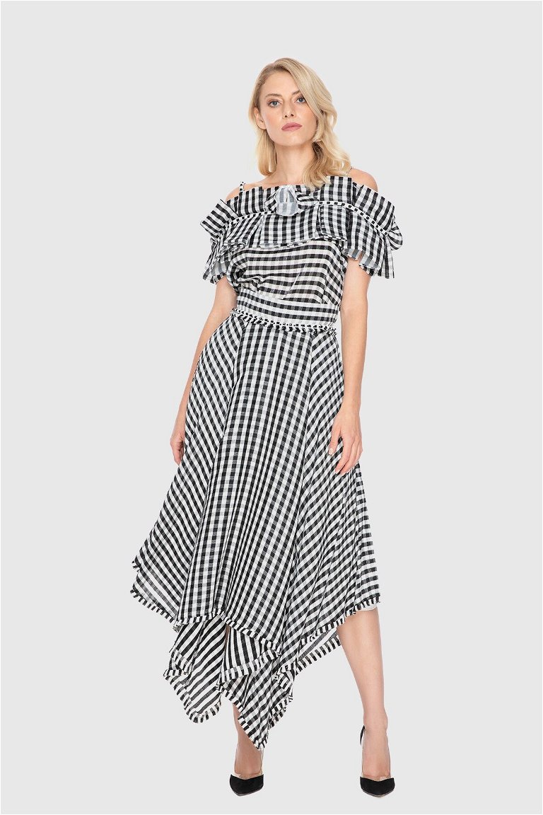 GIZIA - High Waisted,Plaid Pattern Long Skirt