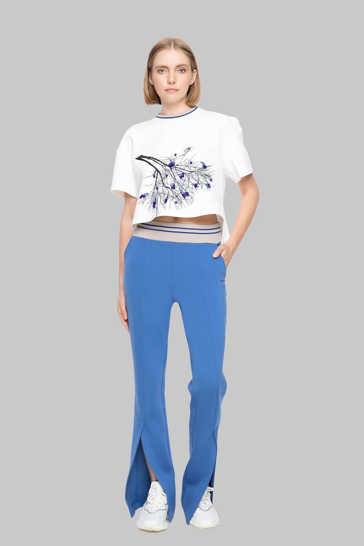 Printed Embroidered Detailed Ecru T-Shirt