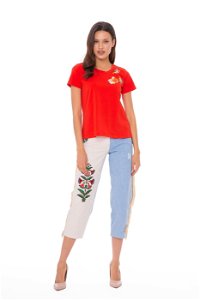 GIZIA - Embroidery Appliqued Round Neck Red T-Shirt