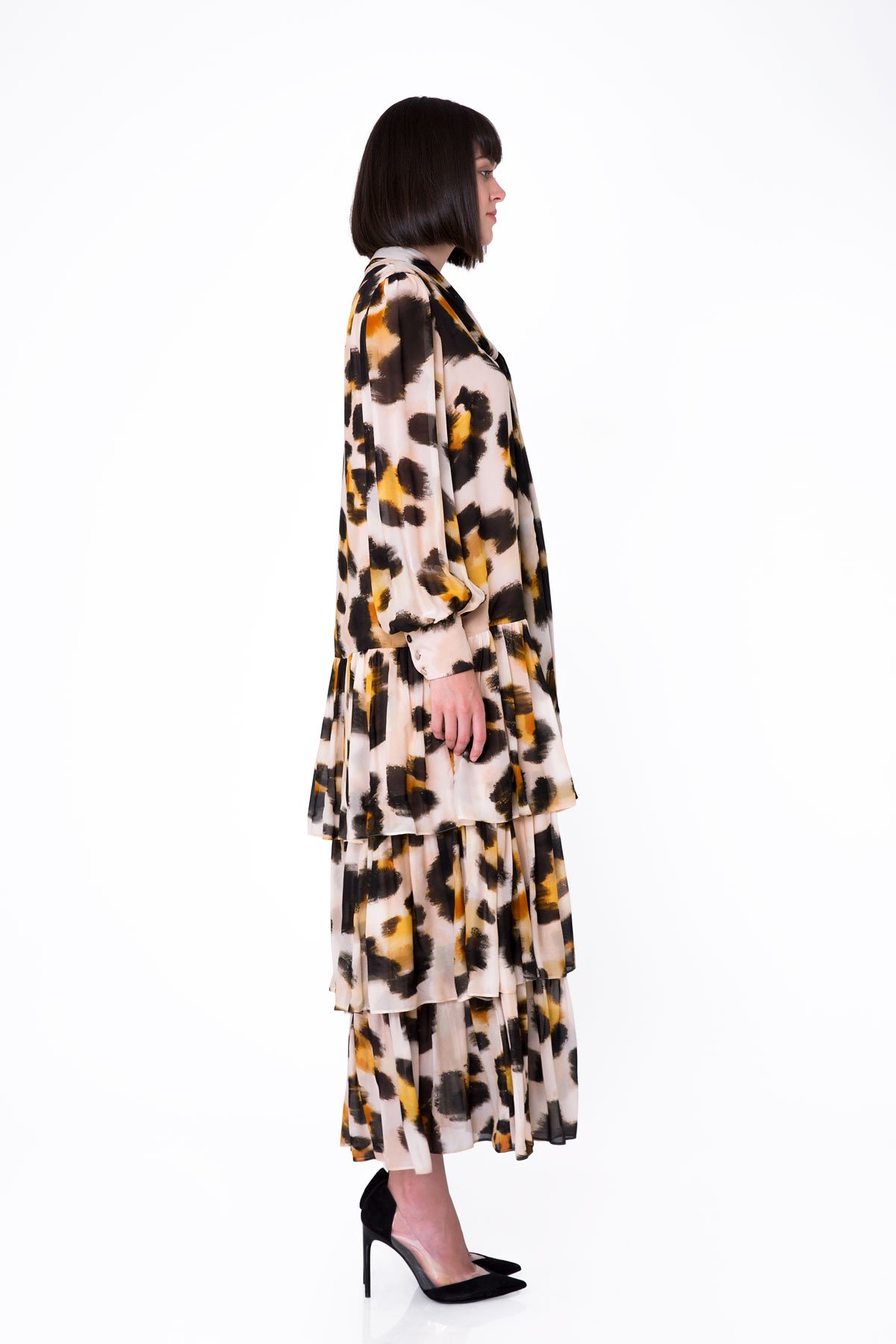 Boyun Bağlama Detaylı Leopar Desenli Uzun Şifon Elbise