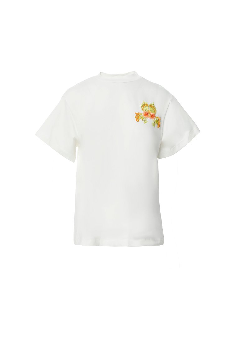 GIZIA SPORT - Basic Ecru Tshirt With Applique Embroidery Detail