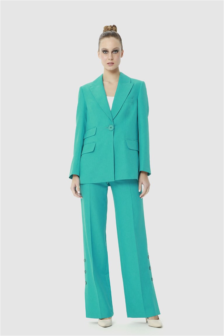 4G CLASSIC - Comfortable Turquoise Suit With Back Button Detailed