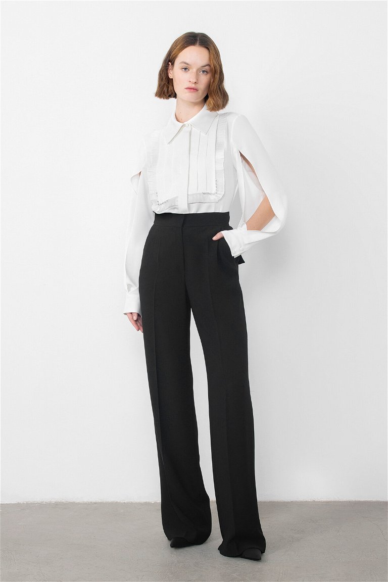 GIZIA - Embroidered Ecru Shirt With Slits On The Sleeves