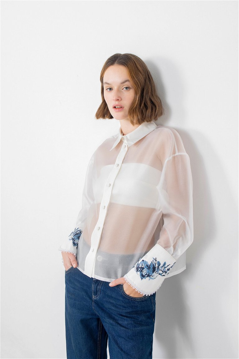 GIZIA - Transparent White Shirt With Ribbon Accessories