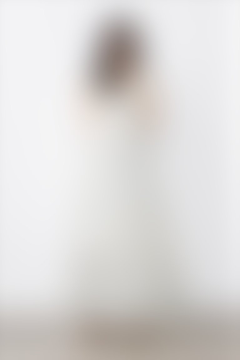 GIZIA - Fırfır Detaylı Omuzdan Bağlamalı Uzun Ekru Elbise
