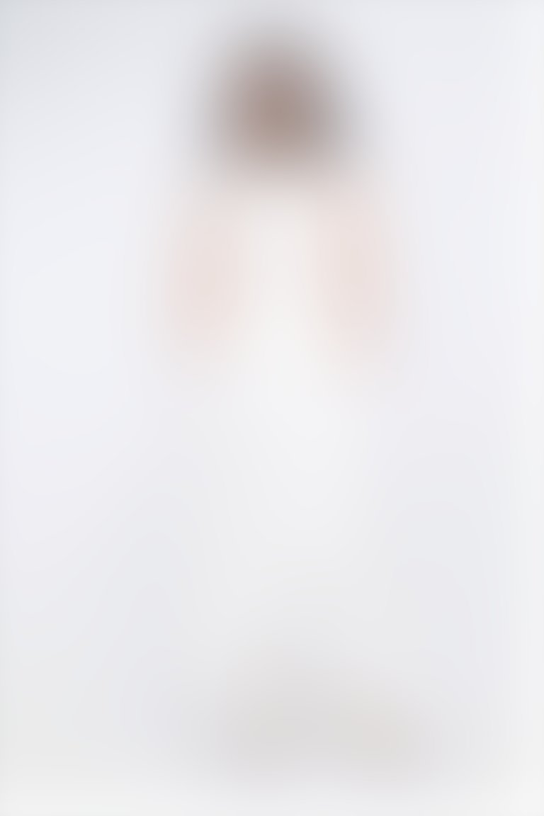 GIZIA SPORT - بلوزة بدون أكمام لون أبيض بتفاصيل ربطة