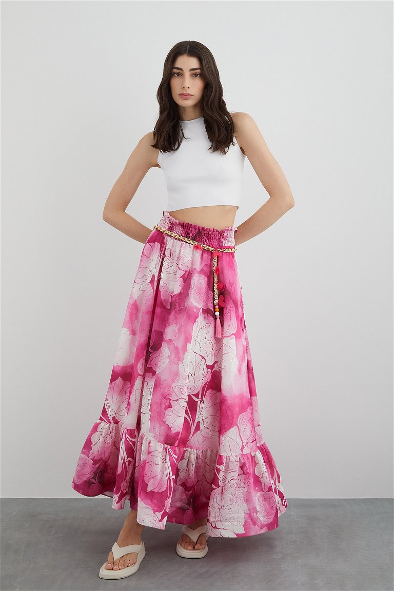 GIZIA - Long Pink Skirt With Chain Belt Lining With Floral Detail
