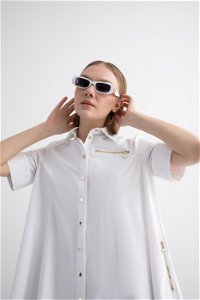 KIWE - Gömlek Yakalı Altın Çıtçıtlı Fermuarlı Cep Detaylı Rahat Kesim Duble Kollu Beyaz Pamuk Elbise